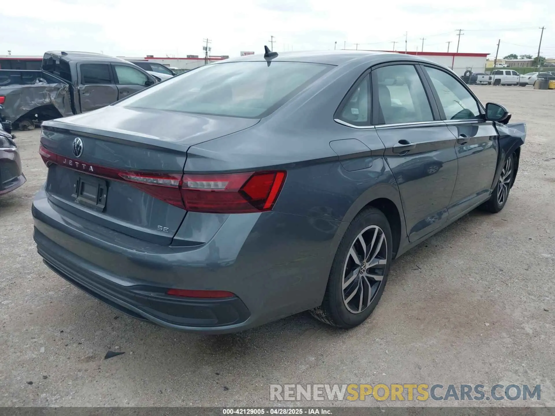 4 Фотография поврежденного автомобиля 3VW7X7BU8SM007617 VOLKSWAGEN JETTA 2025