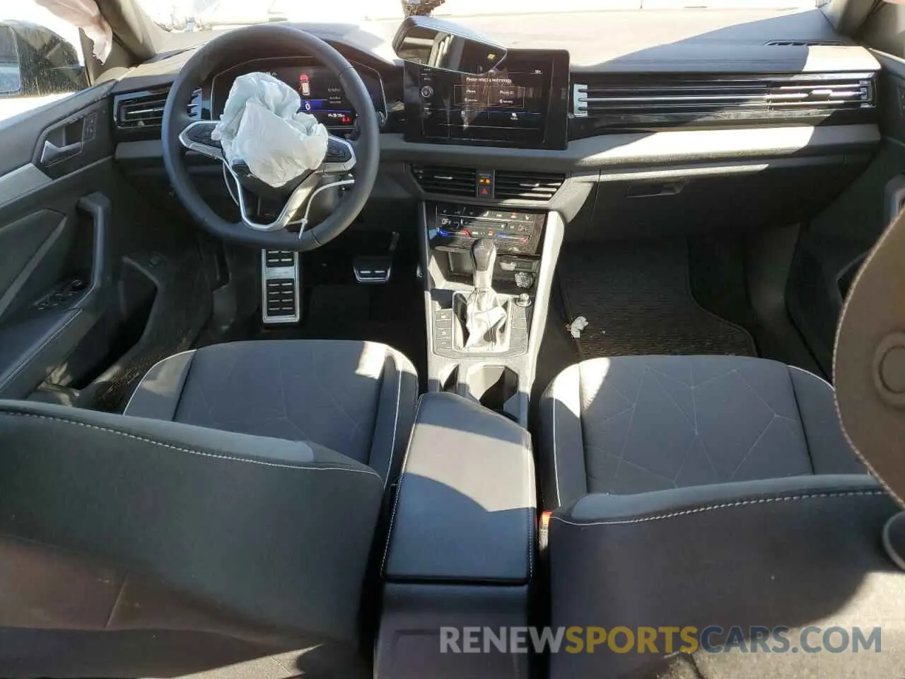 8 Фотография поврежденного автомобиля 3VWBX7BU2SM038212 VOLKSWAGEN JETTA 2025