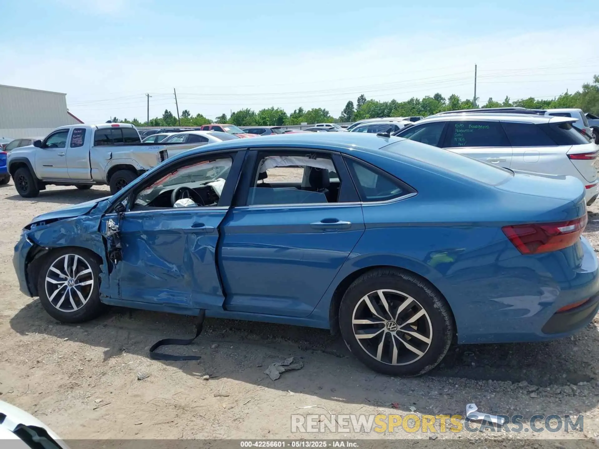 13 Фотография поврежденного автомобиля 3VWEX7BU5SM028769 VOLKSWAGEN JETTA 2025