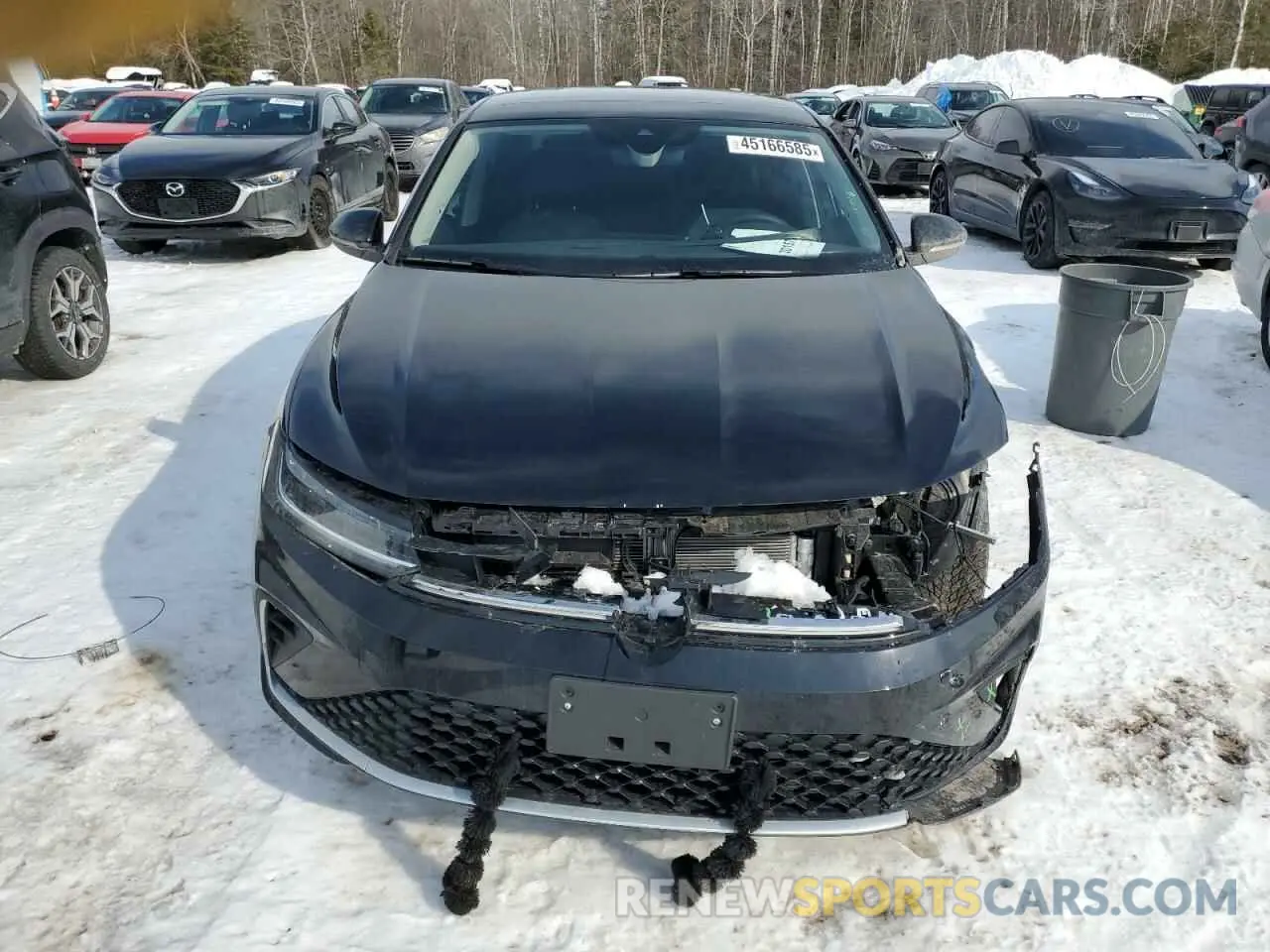 5 Photograph of a damaged car 3VWGX7BU9SM023809 VOLKSWAGEN JETTA 2025
