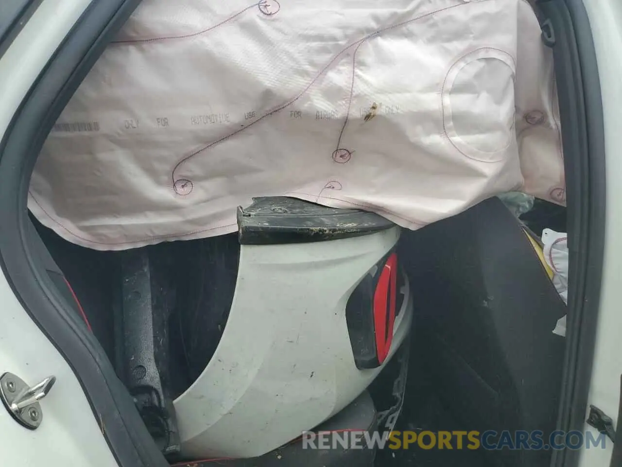 10 Photograph of a damaged car 3VW8T7BU0RM027452 VOLKSWAGEN JETTA 40TH 2024