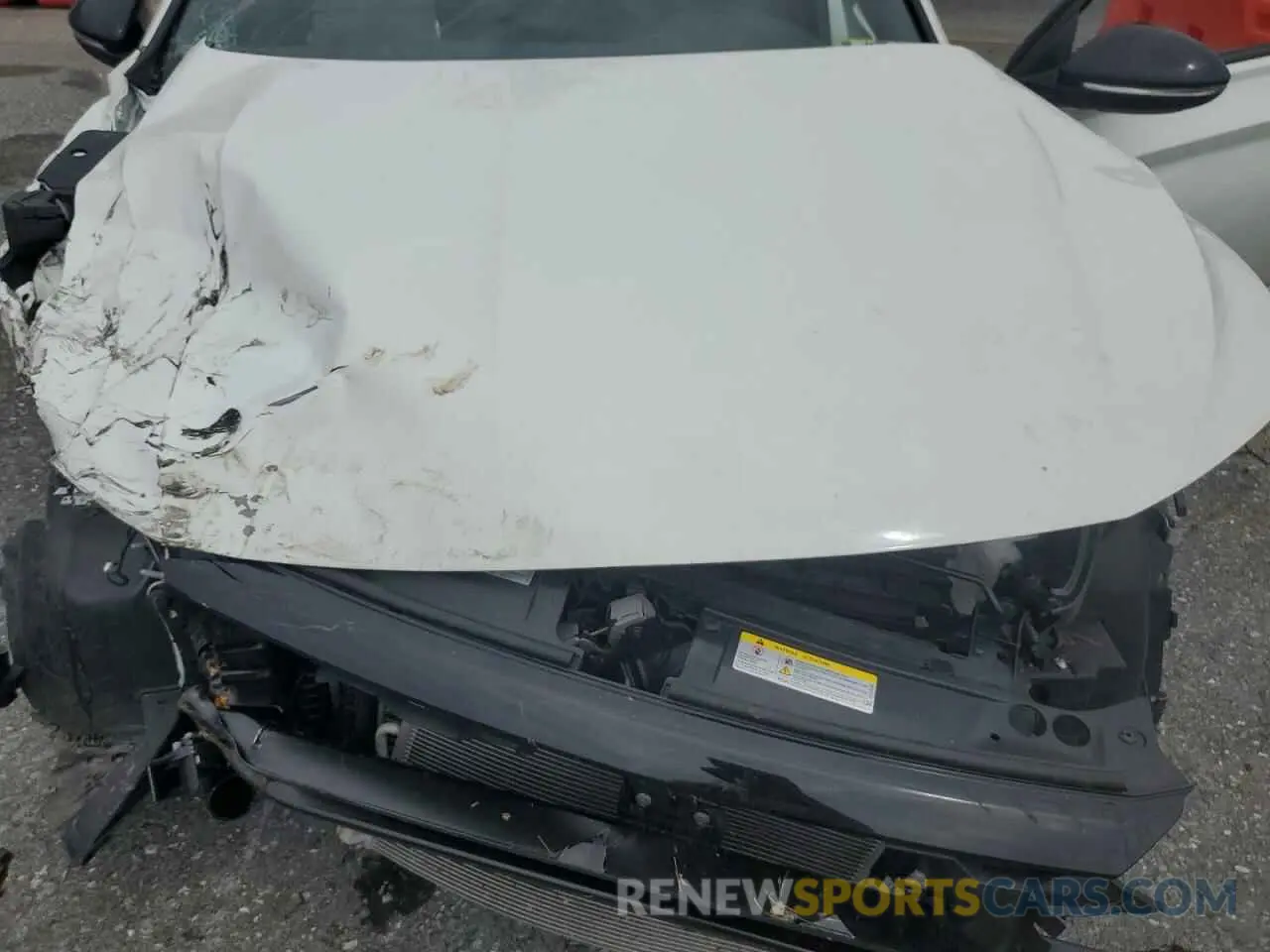 11 Photograph of a damaged car 3VW8T7BU0RM027452 VOLKSWAGEN JETTA 40TH 2024