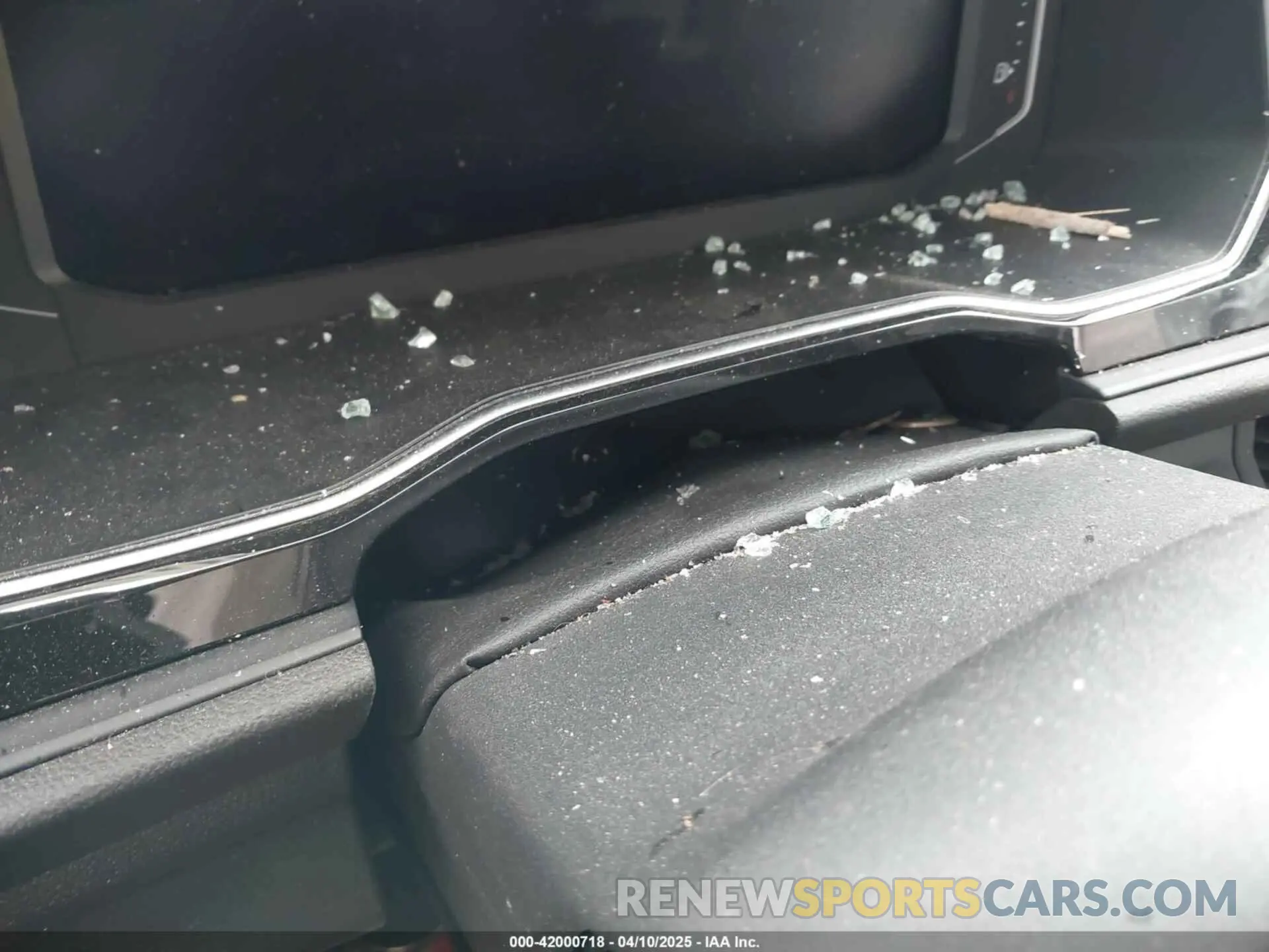 7 Photograph of a damaged car 3VW5T7BU9KM157755 VOLKSWAGEN JETTA GLI 2019