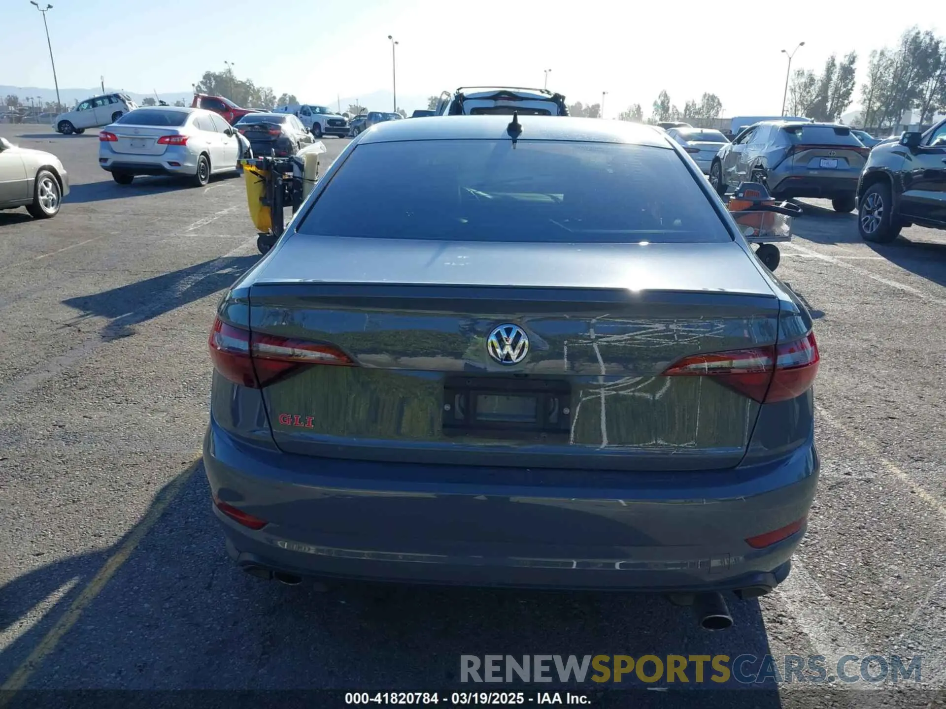 17 Photograph of a damaged car 3VW6T7BU2LM057731 VOLKSWAGEN JETTA GLI 2020