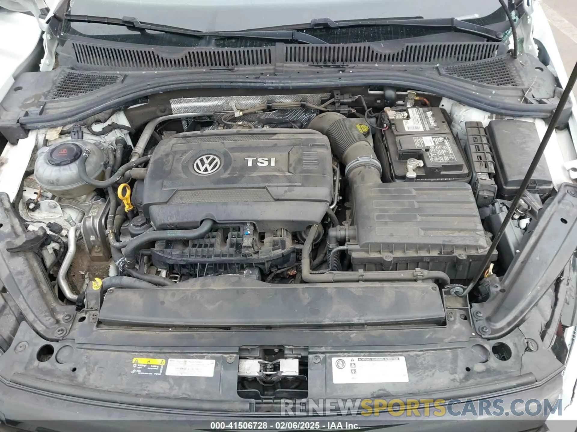 10 Photograph of a damaged car 3VW6T7BU5LM018308 VOLKSWAGEN JETTA GLI 2020