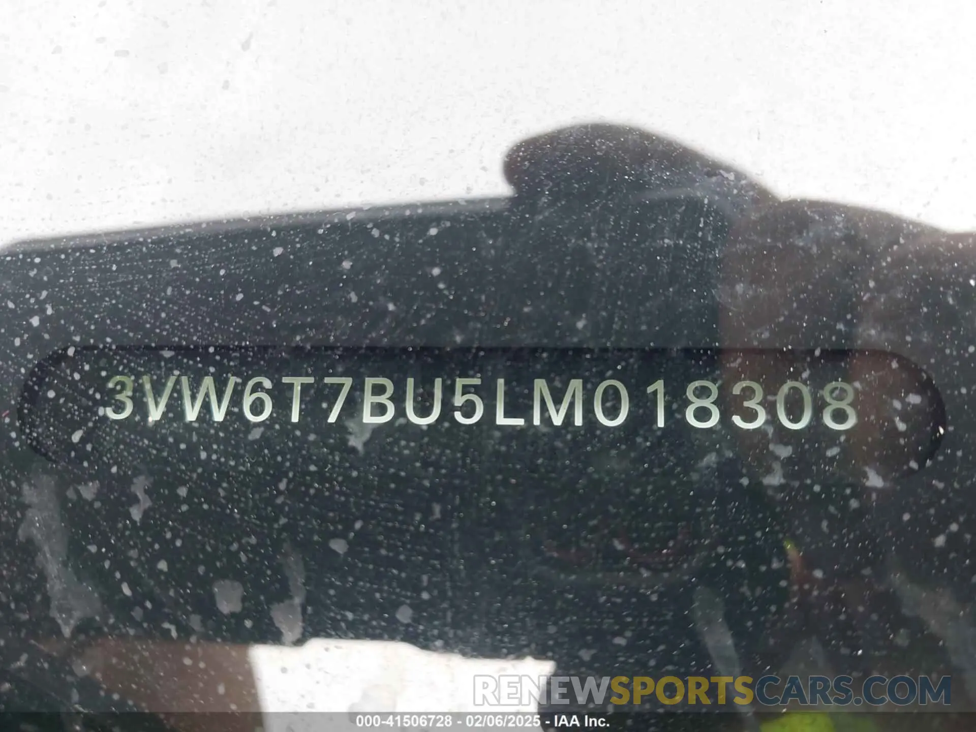 9 Photograph of a damaged car 3VW6T7BU5LM018308 VOLKSWAGEN JETTA GLI 2020