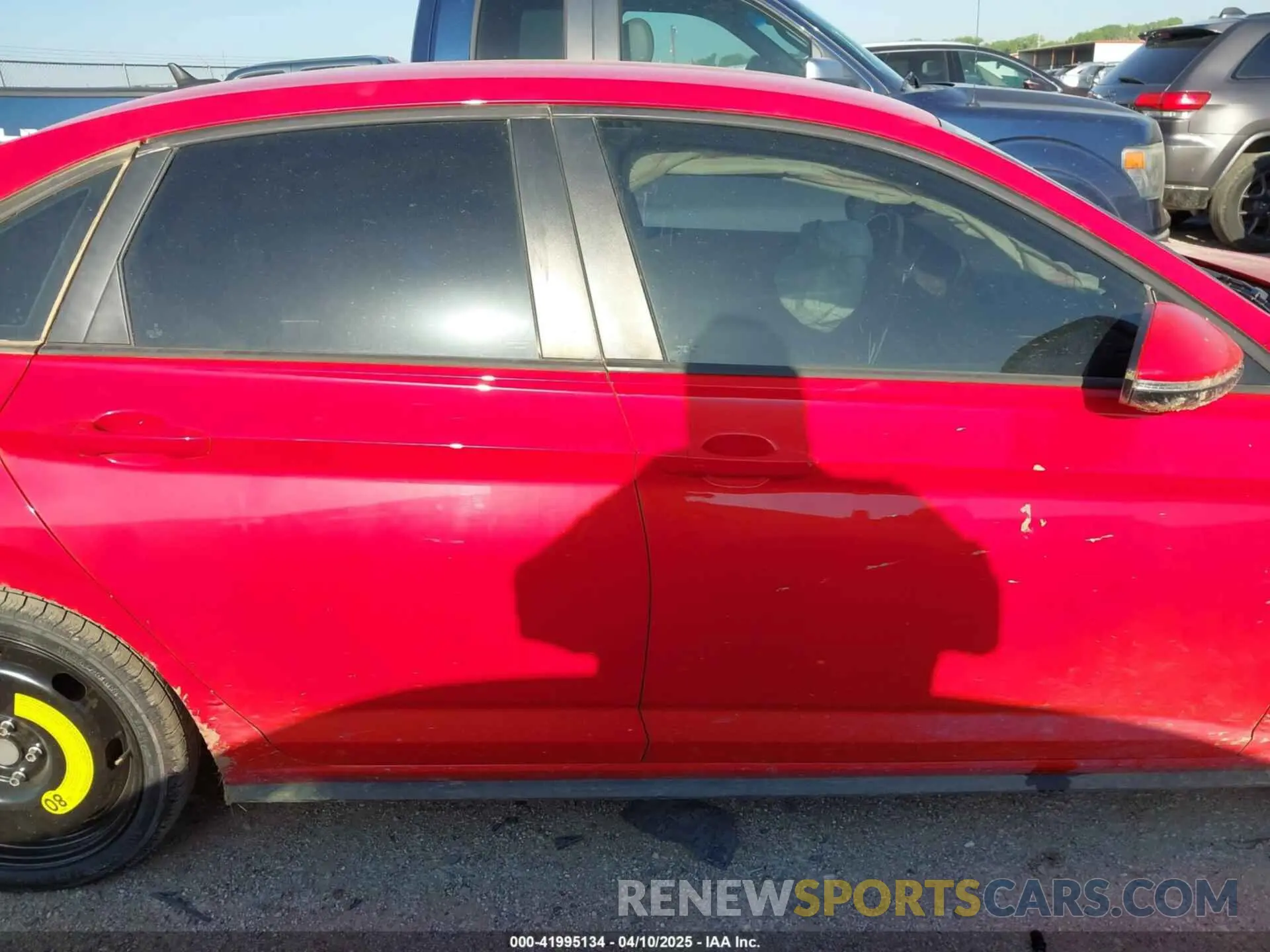 13 Photograph of a damaged car 3VW6T7BUXLM105802 VOLKSWAGEN JETTA GLI 2020