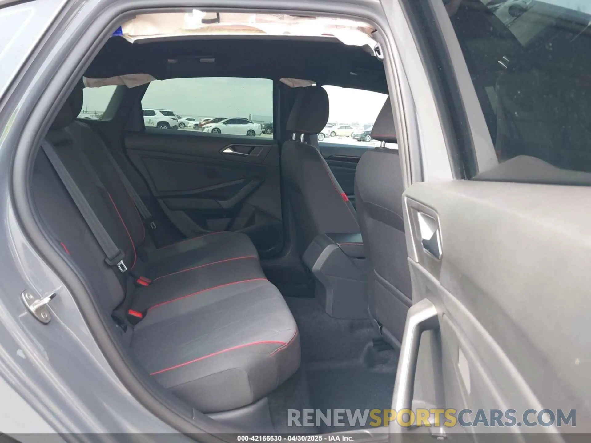 8 Фотография поврежденного автомобиля 3VW9T7BUXRM021579 VOLKSWAGEN JETTA GLI 2024