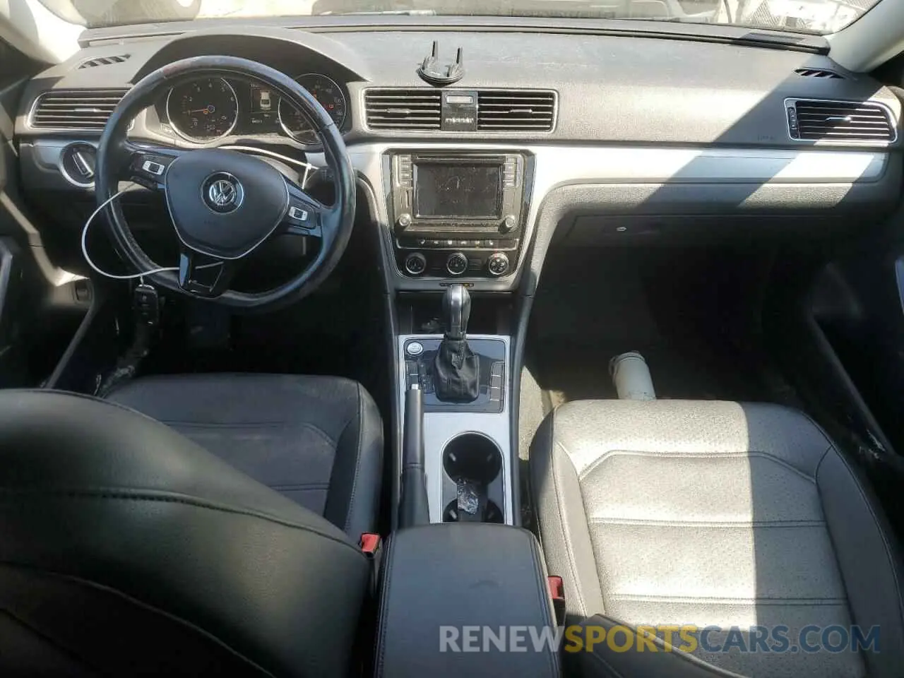 8 Photograph of a damaged car 1VWLA7A31KC007873 VOLKSWAGEN PASSAT 2019
