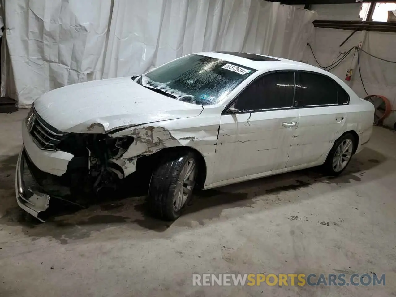 1 Фотография поврежденного автомобиля 1VWLA7A32KC009941 VOLKSWAGEN PASSAT 2019