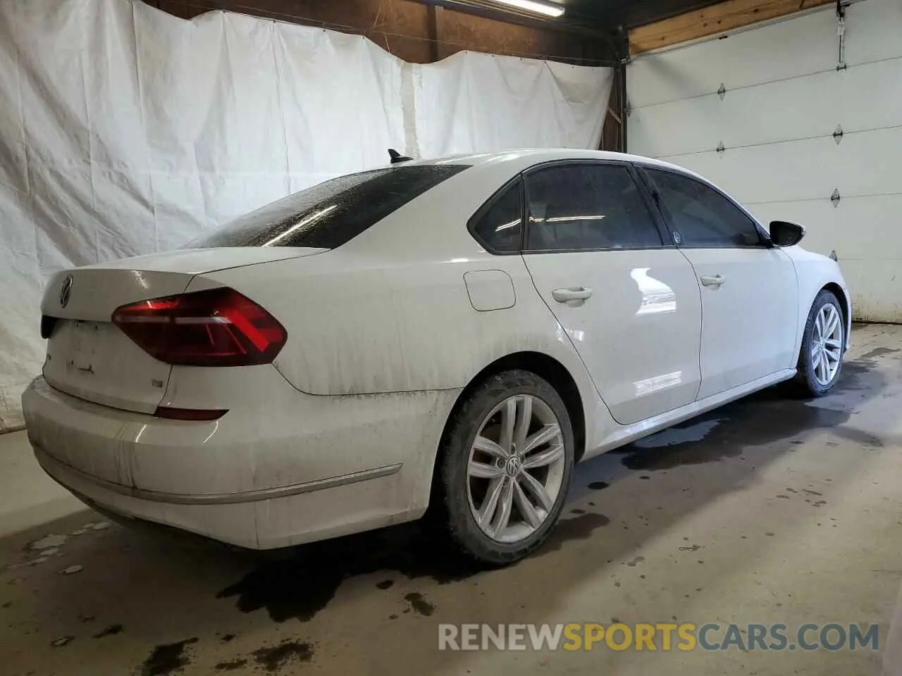 3 Фотография поврежденного автомобиля 1VWLA7A32KC009941 VOLKSWAGEN PASSAT 2019