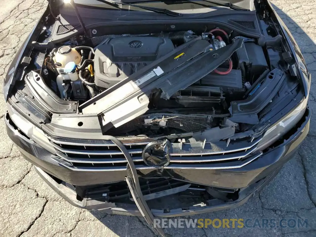 13 Photograph of a damaged car 1VWLA7A33KC009589 VOLKSWAGEN PASSAT 2019