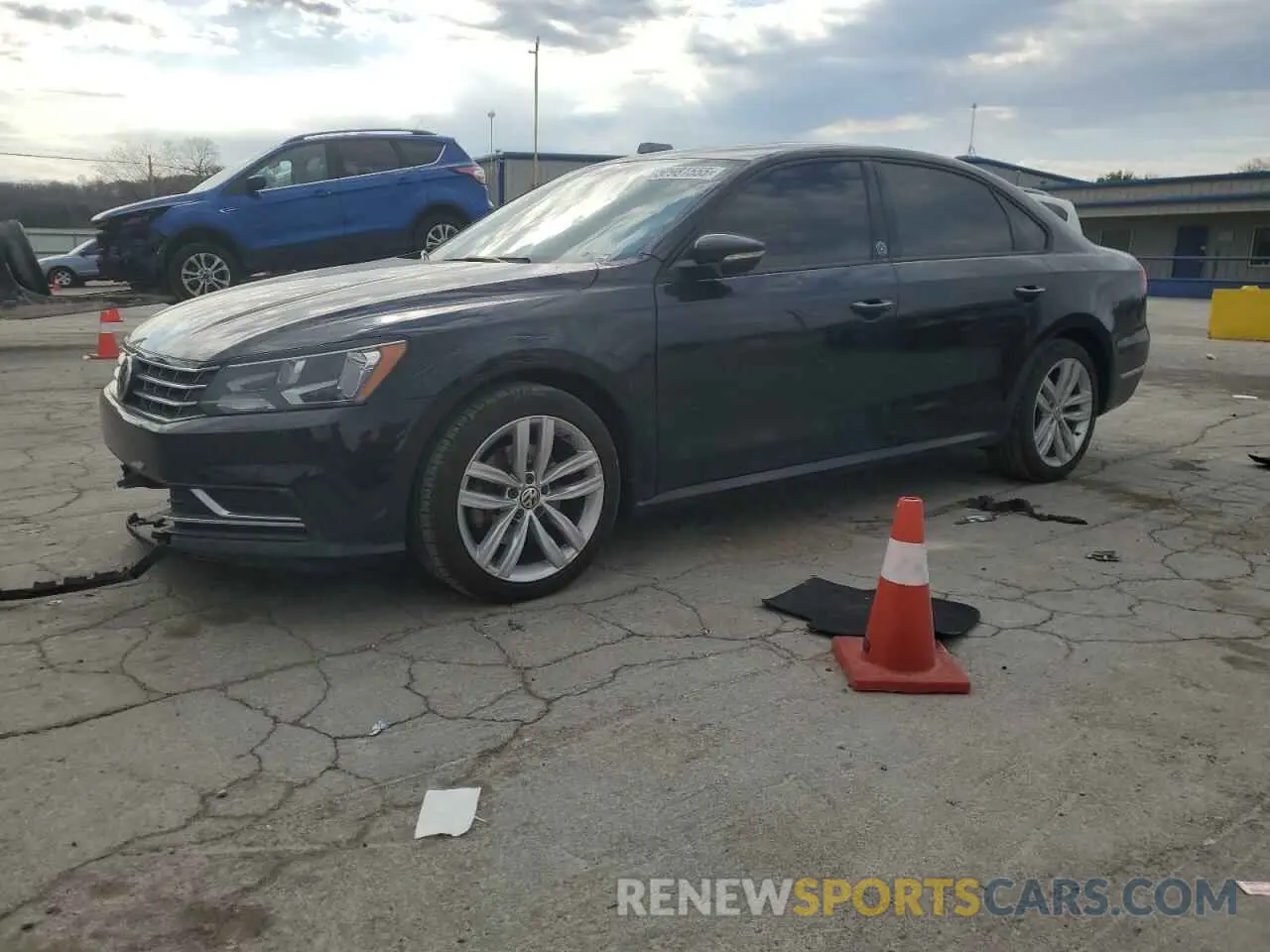 1 Фотография поврежденного автомобиля 1VWLA7A34KC003137 VOLKSWAGEN PASSAT 2019