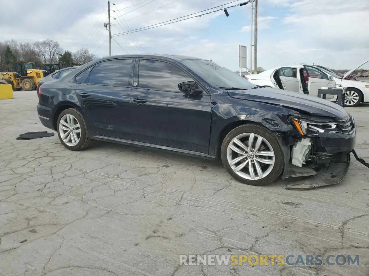 4 Фотография поврежденного автомобиля 1VWLA7A34KC003137 VOLKSWAGEN PASSAT 2019