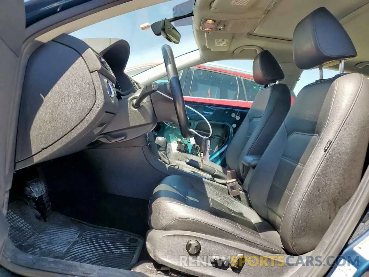 7 Photograph of a damaged car 1VWLA7A35KC003020 VOLKSWAGEN PASSAT 2019