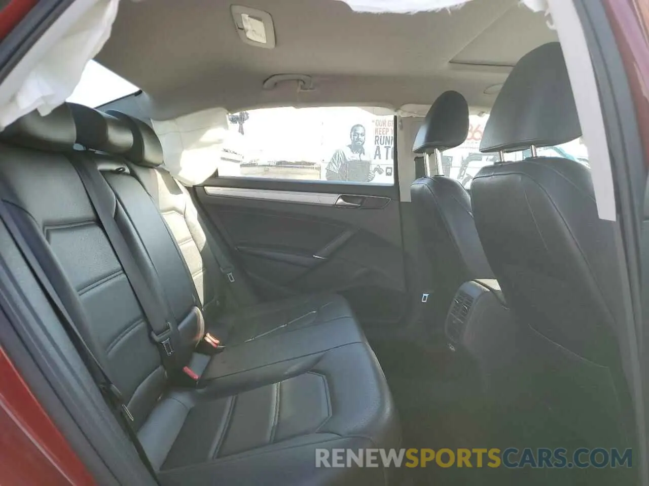 10 Photograph of a damaged car 1VWLA7A35KC003213 VOLKSWAGEN PASSAT 2019