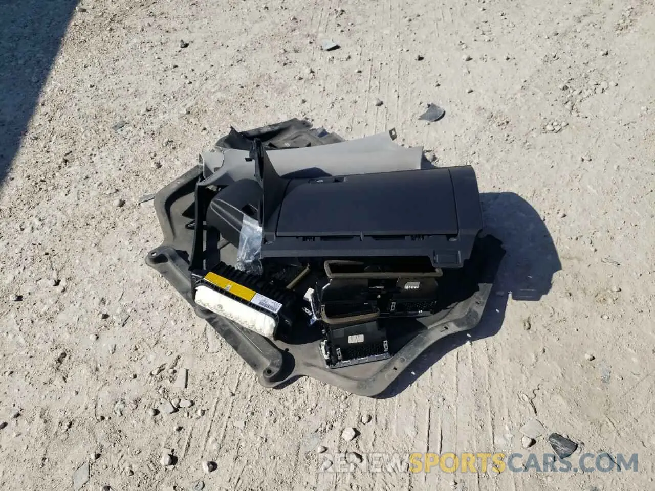12 Photograph of a damaged car 1VWLA7A35KC004216 VOLKSWAGEN PASSAT 2019