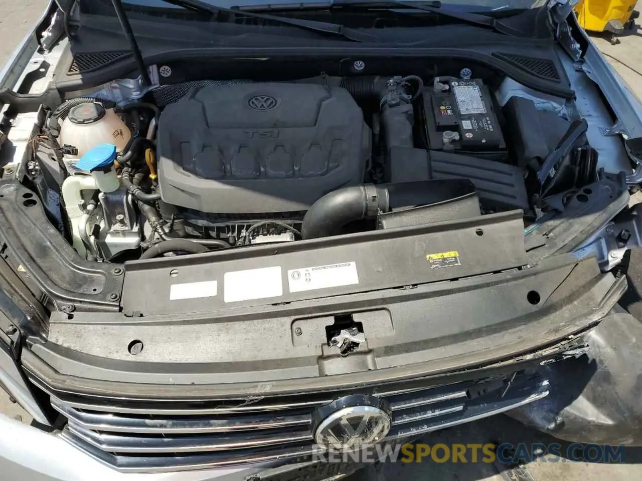 11 Фотография поврежденного автомобиля 1VWLA7A35KC007178 VOLKSWAGEN PASSAT 2019