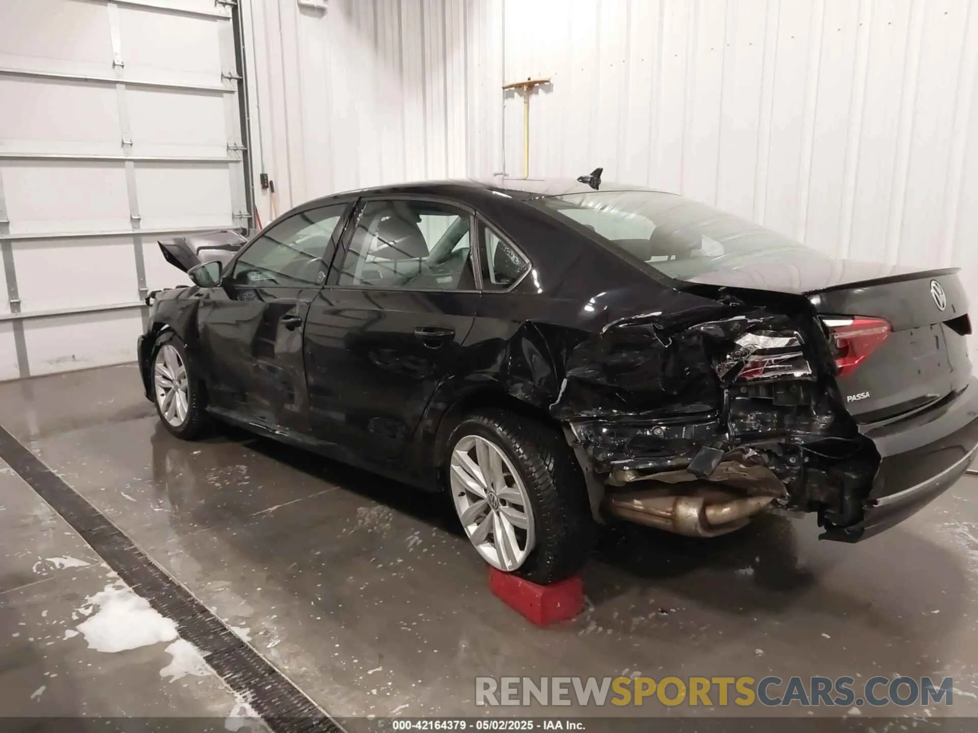 6 Photograph of a damaged car 1VWLA7A36KC004077 VOLKSWAGEN PASSAT 2019