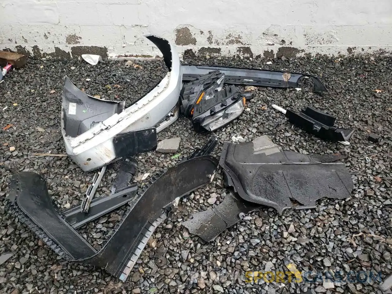 12 Photograph of a damaged car 1VWLA7A36KC005195 VOLKSWAGEN PASSAT 2019
