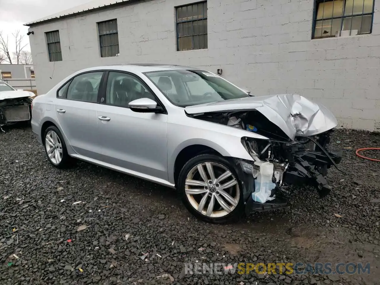 4 Photograph of a damaged car 1VWLA7A36KC005195 VOLKSWAGEN PASSAT 2019