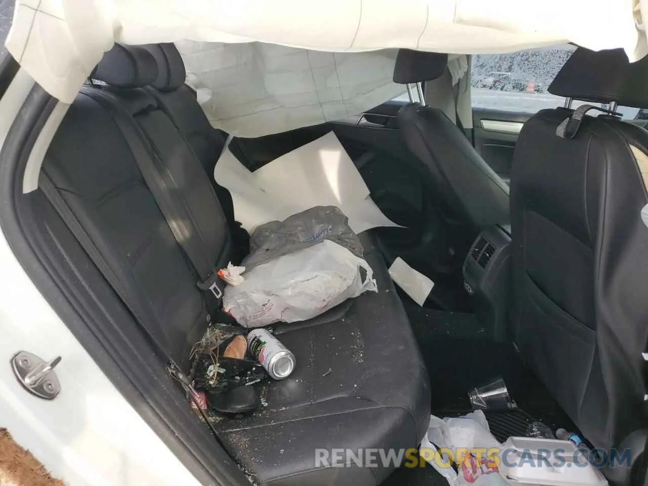 10 Photograph of a damaged car 1VWLA7A38KC005327 VOLKSWAGEN PASSAT 2019