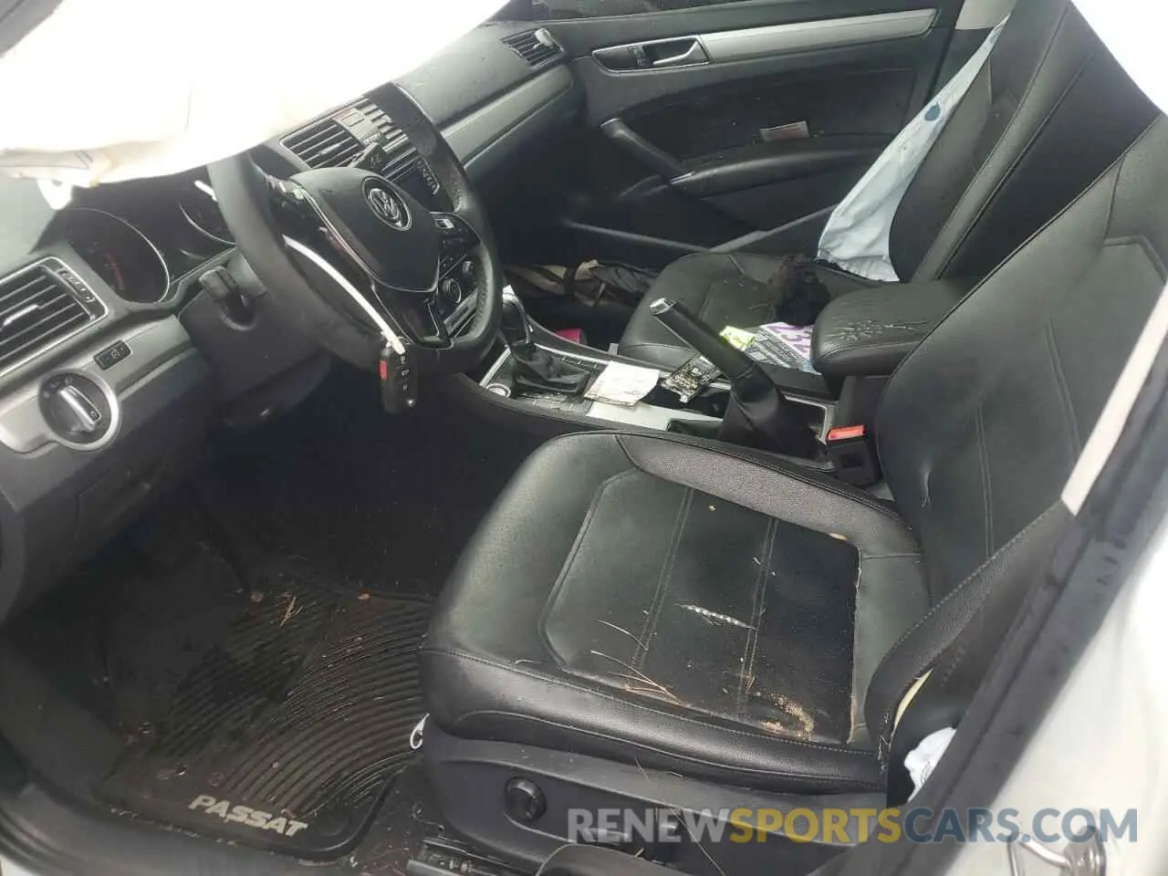 7 Photograph of a damaged car 1VWLA7A38KC005327 VOLKSWAGEN PASSAT 2019
