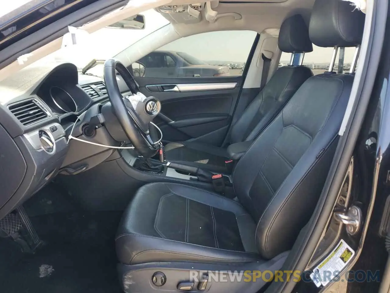 7 Фотография поврежденного автомобиля 1VWLA7A39KC003537 VOLKSWAGEN PASSAT 2019