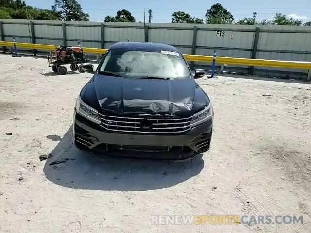 13 Photograph of a damaged car 1VWMA7A31KC001737 VOLKSWAGEN PASSAT 2019