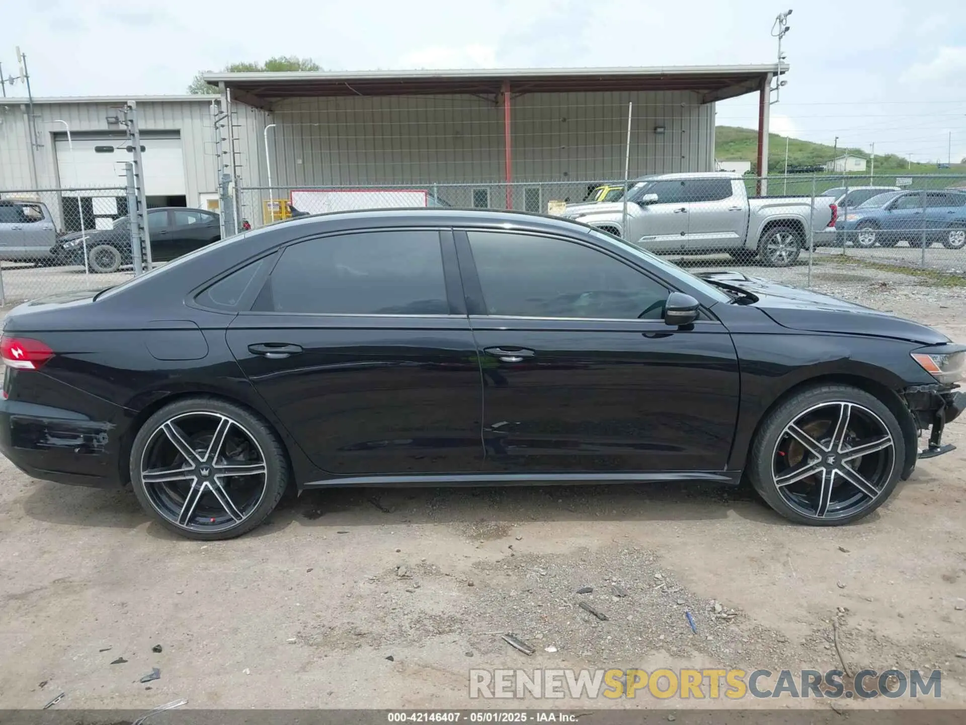 14 Фотография поврежденного автомобиля 1VWAA7A37LC017431 VOLKSWAGEN PASSAT 2020