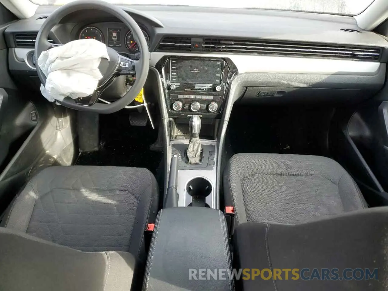 8 Фотография поврежденного автомобиля 1VWAA7A3XLC018895 VOLKSWAGEN PASSAT 2020