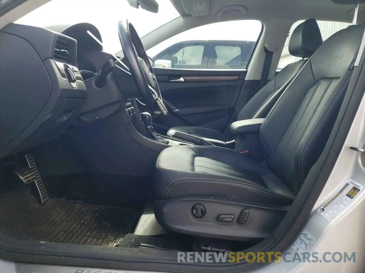 7 Фотография поврежденного автомобиля 1VWCA7A31LC002531 VOLKSWAGEN PASSAT 2020