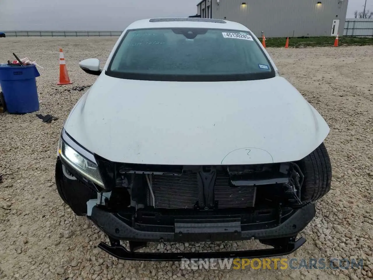 5 Photograph of a damaged car 1VWCA7A37LC005093 VOLKSWAGEN PASSAT 2020
