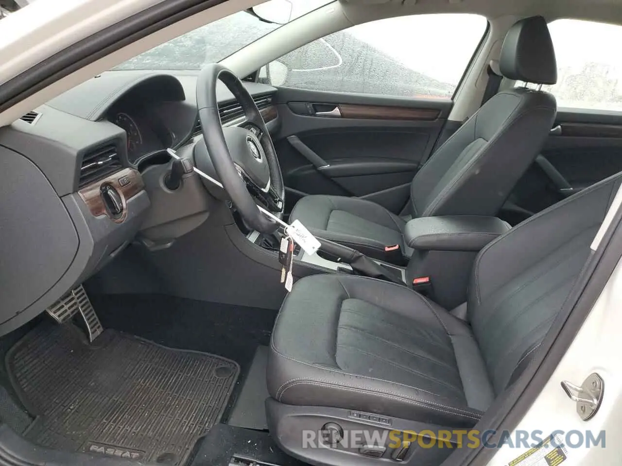 7 Photograph of a damaged car 1VWCA7A37LC005093 VOLKSWAGEN PASSAT 2020