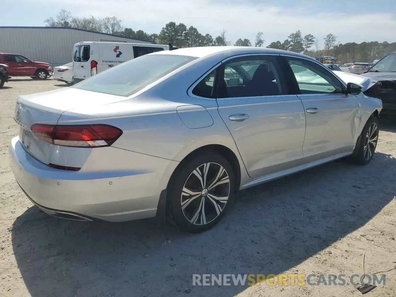3 Фотография поврежденного автомобиля 1VWCA7A38LC005569 VOLKSWAGEN PASSAT 2020