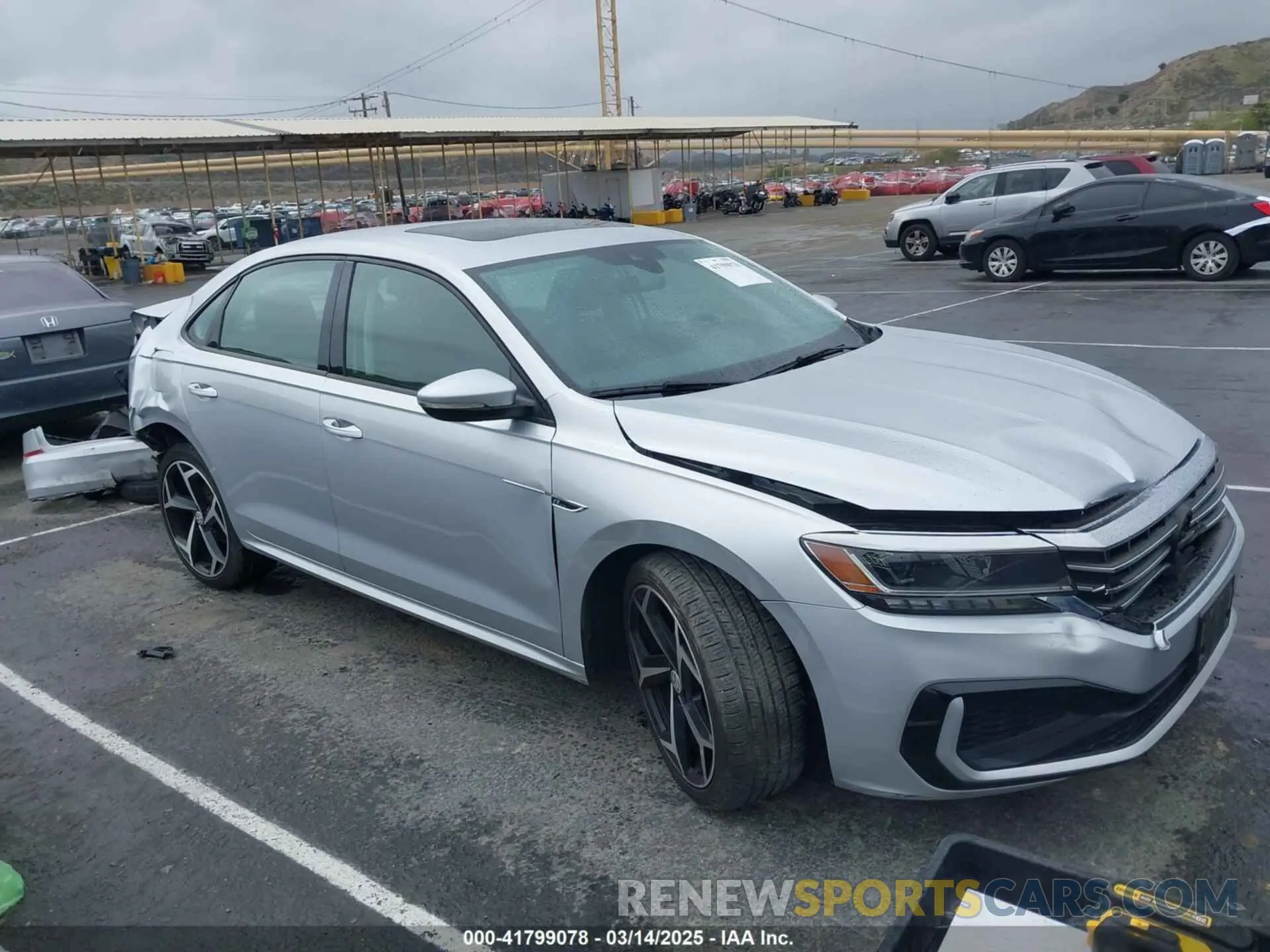 1 Фотография поврежденного автомобиля 1VWMA7A31LC014540 VOLKSWAGEN PASSAT 2020
