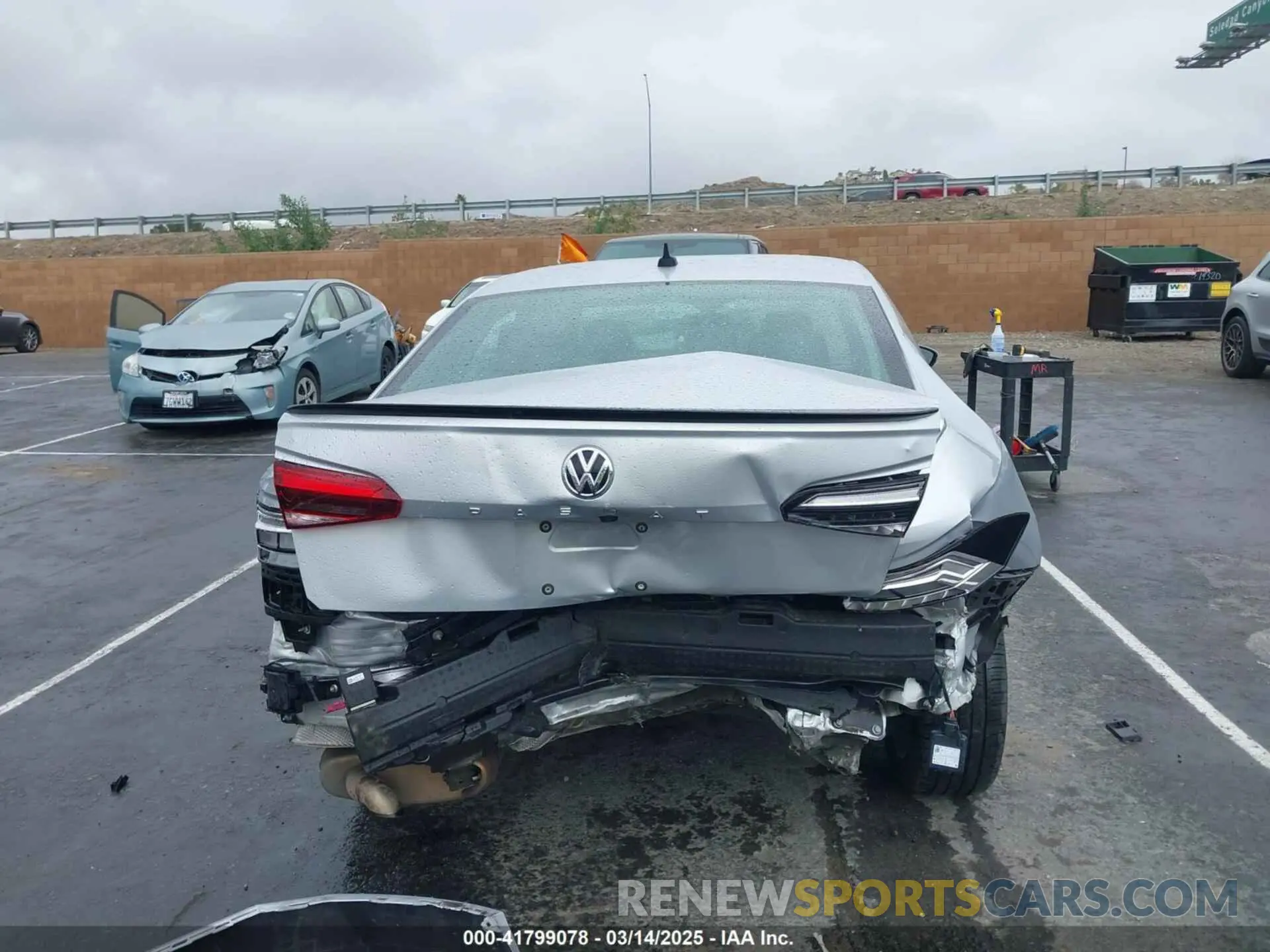 16 Фотография поврежденного автомобиля 1VWMA7A31LC014540 VOLKSWAGEN PASSAT 2020