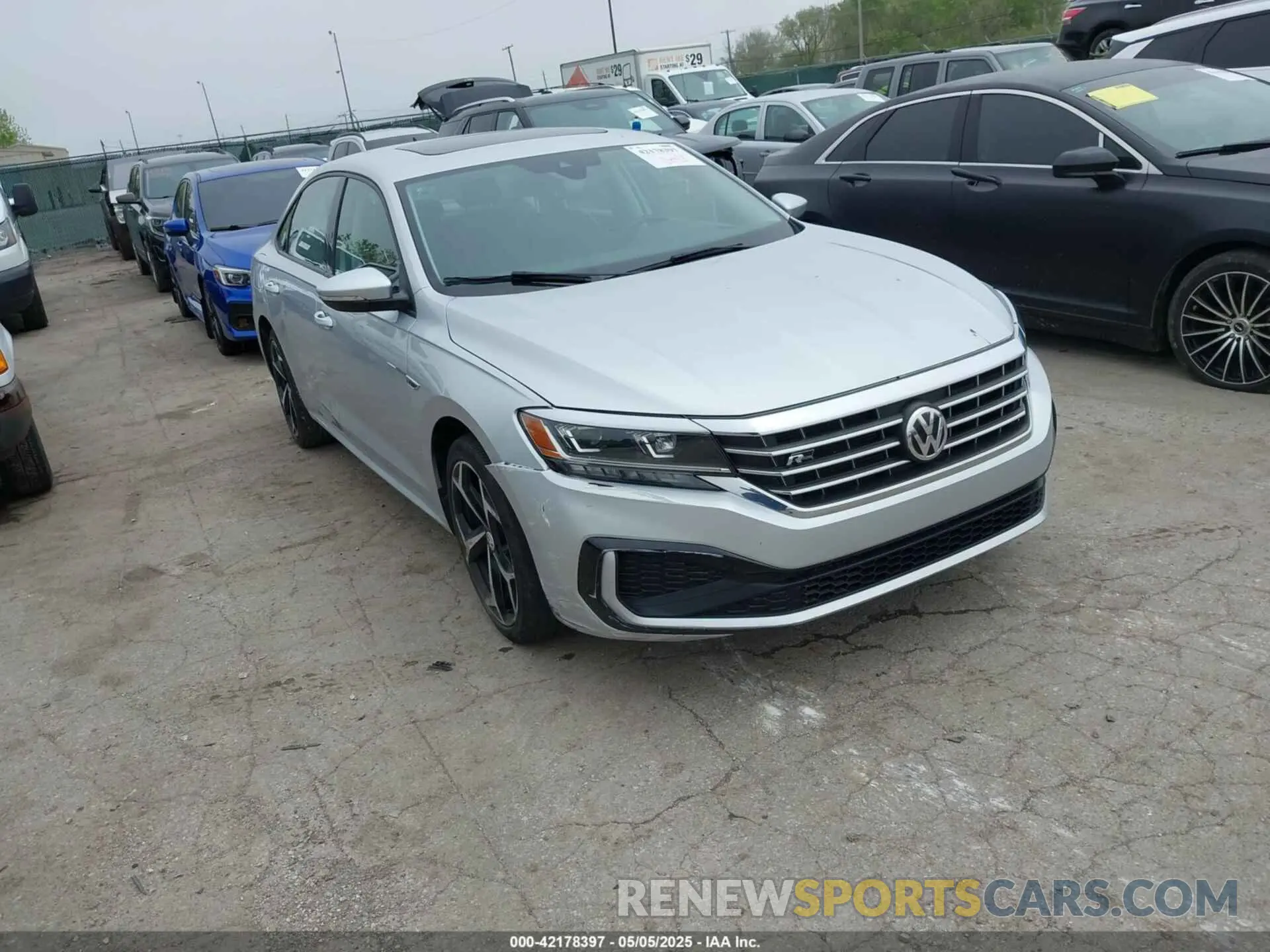 1 Photograph of a damaged car 1VWMA7A32LC021805 VOLKSWAGEN PASSAT 2020