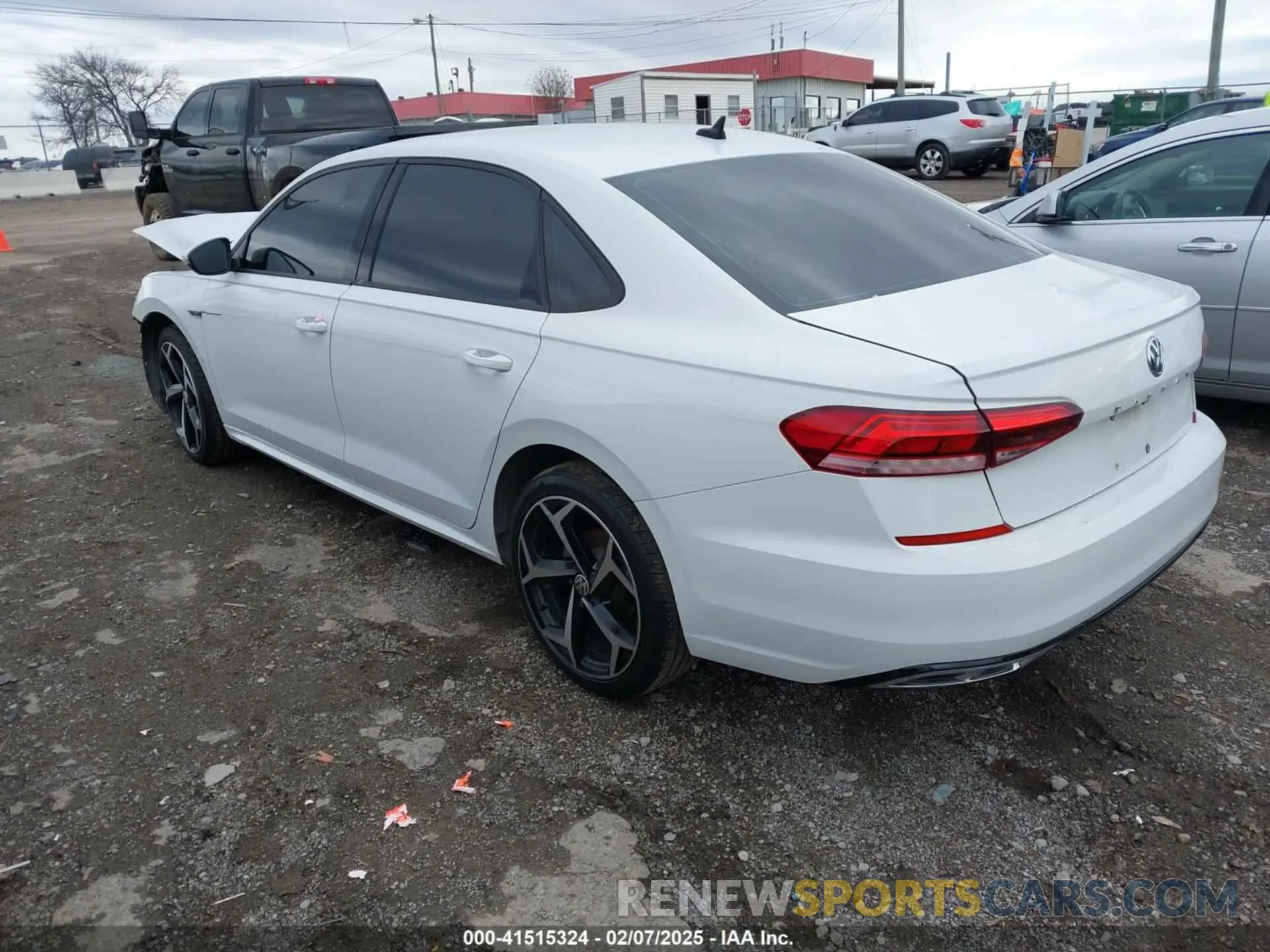 3 Photograph of a damaged car 1VWMA7A35LC024598 VOLKSWAGEN PASSAT 2020