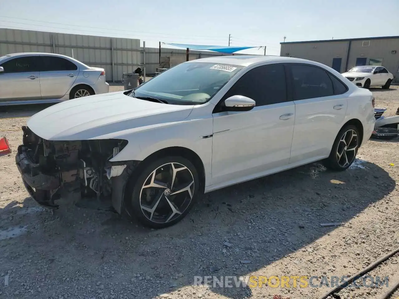1 Фотография поврежденного автомобиля 1VWMA7A39LC006332 VOLKSWAGEN PASSAT 2020