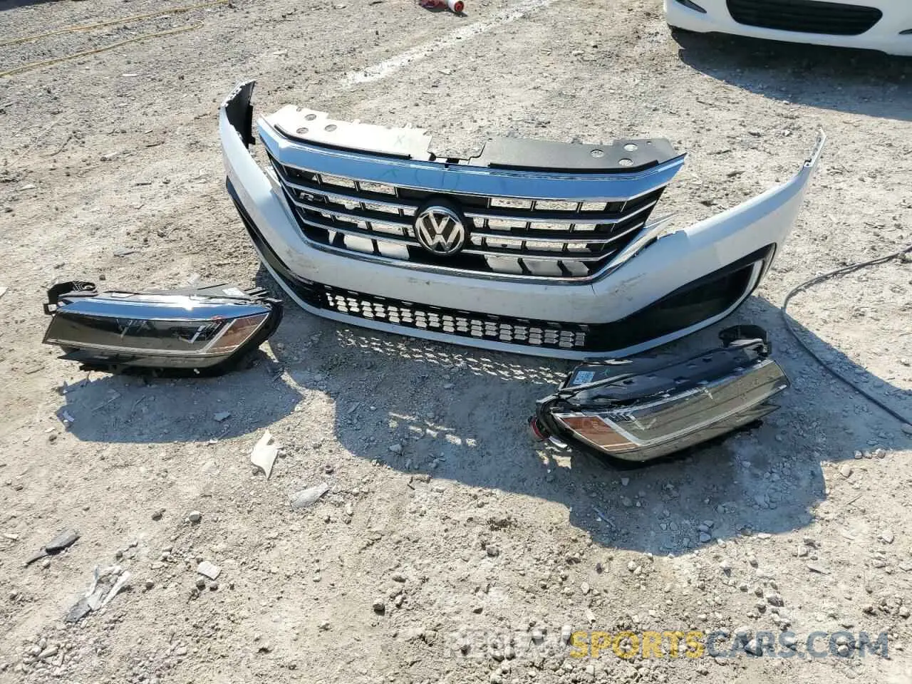 12 Фотография поврежденного автомобиля 1VWMA7A39LC006332 VOLKSWAGEN PASSAT 2020