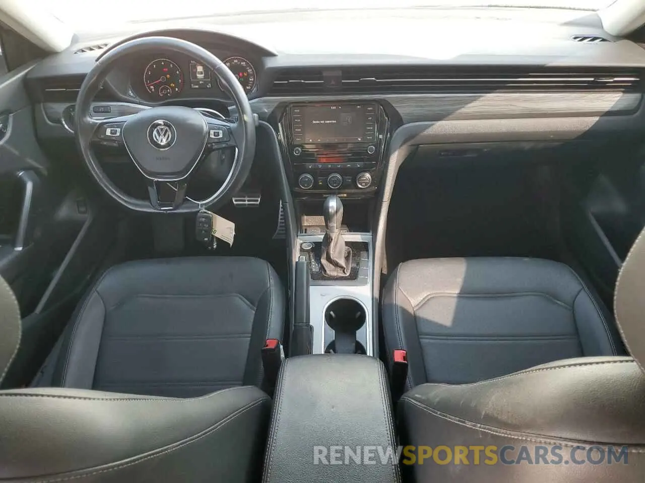 8 Фотография поврежденного автомобиля 1VWMA7A39LC006332 VOLKSWAGEN PASSAT 2020
