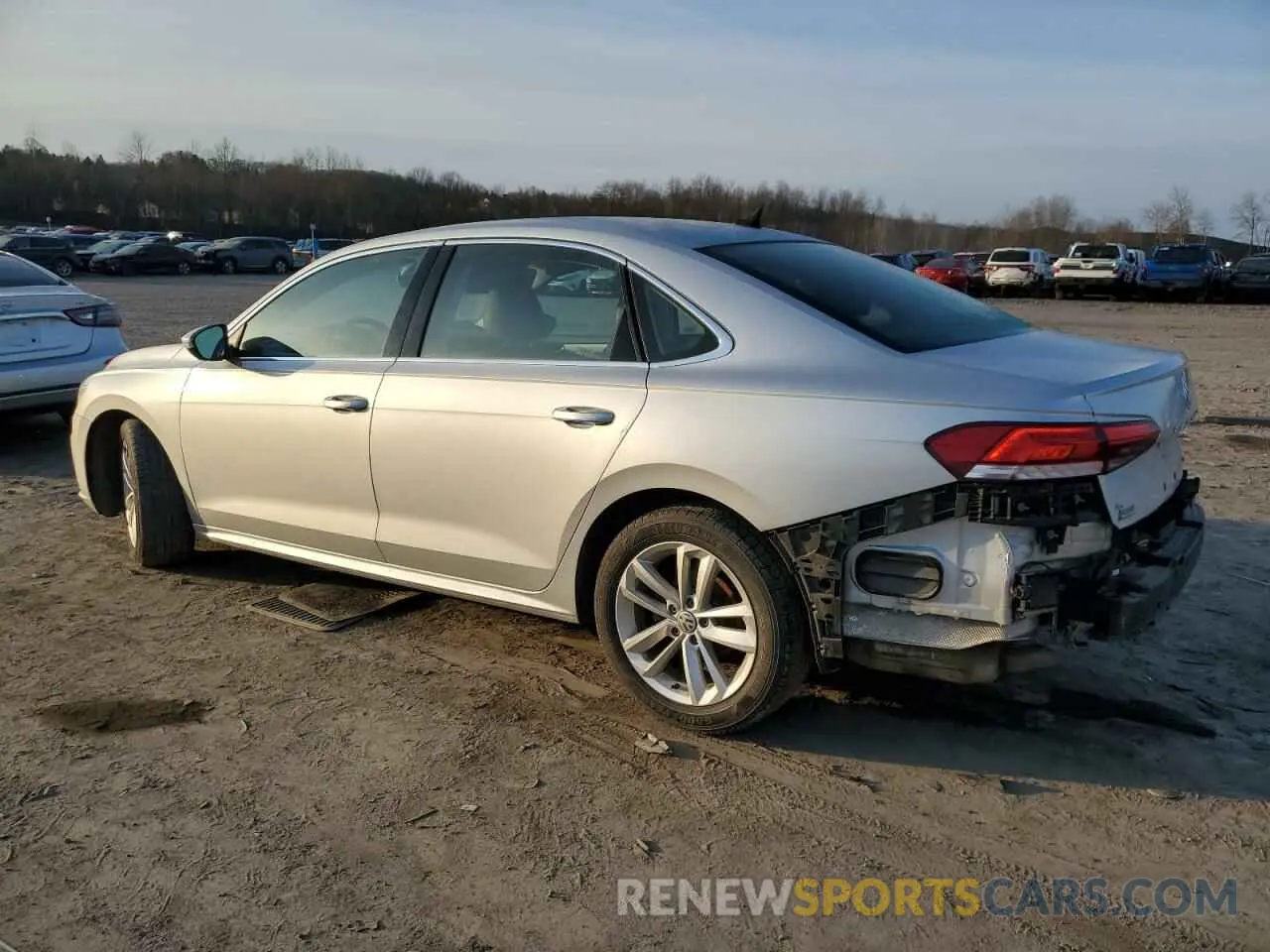 2 Фотография поврежденного автомобиля 1VWSA7A32LC015882 VOLKSWAGEN PASSAT 2020