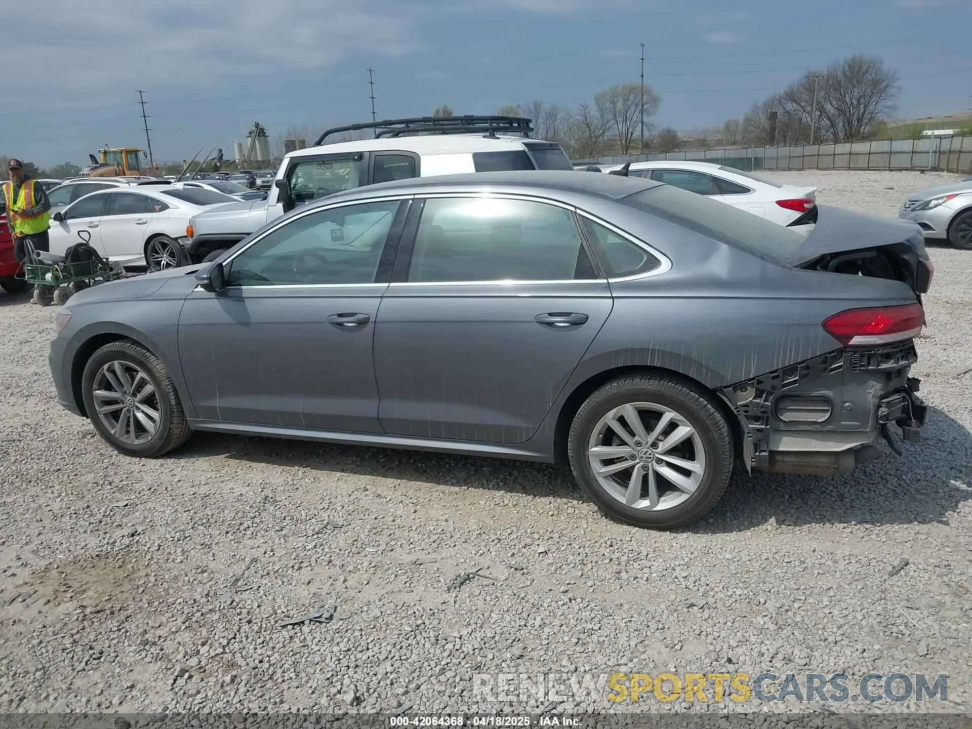 14 Фотография поврежденного автомобиля 1VWSA7A34LC023689 VOLKSWAGEN PASSAT 2020