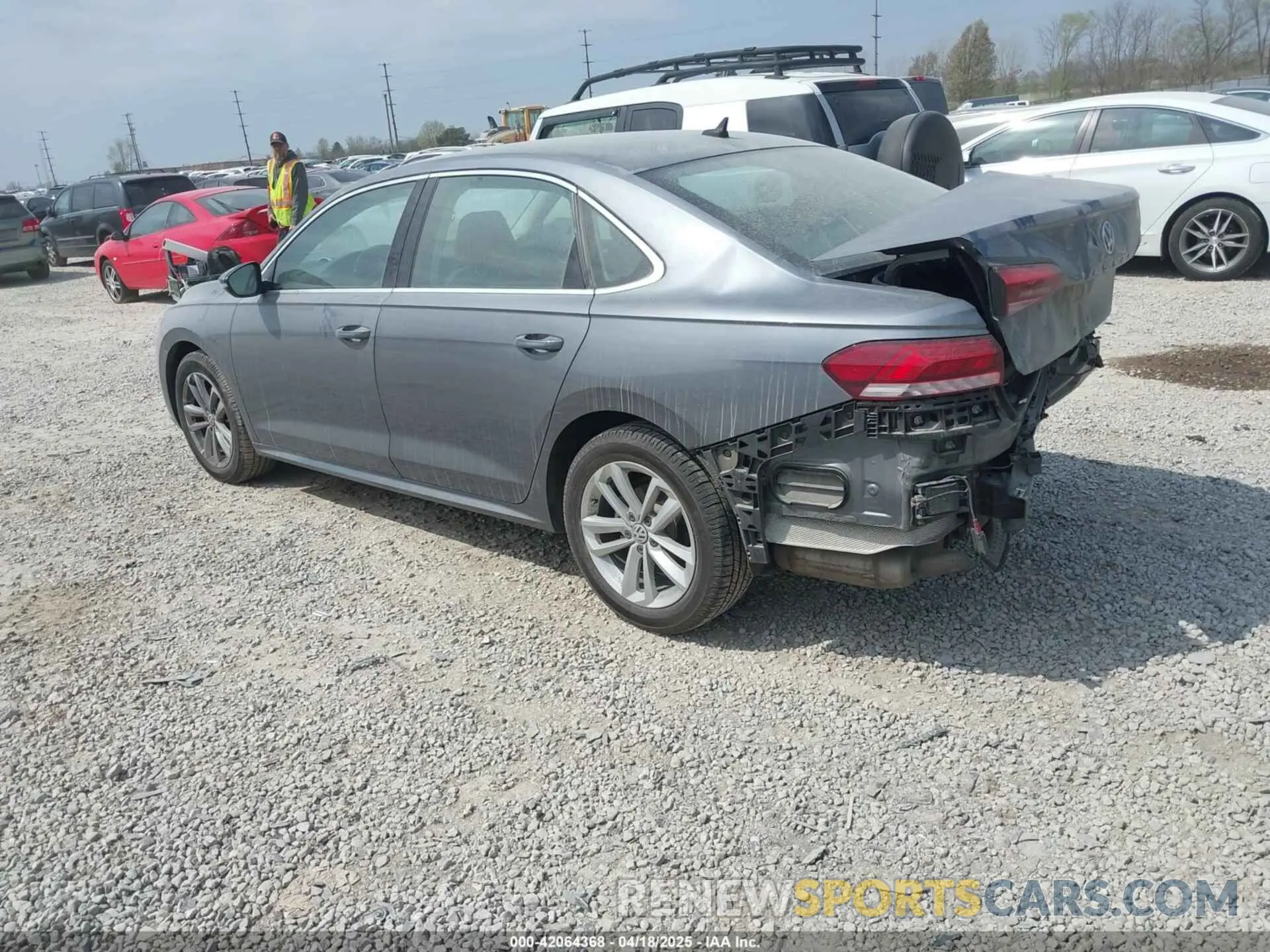 3 Фотография поврежденного автомобиля 1VWSA7A34LC023689 VOLKSWAGEN PASSAT 2020
