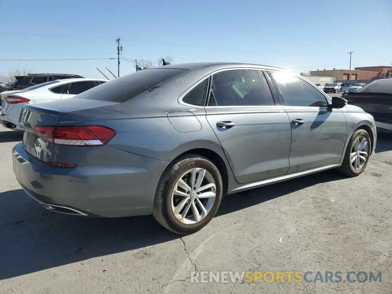 3 Фотография поврежденного автомобиля 1VWSA7A37LC017725 VOLKSWAGEN PASSAT 2020