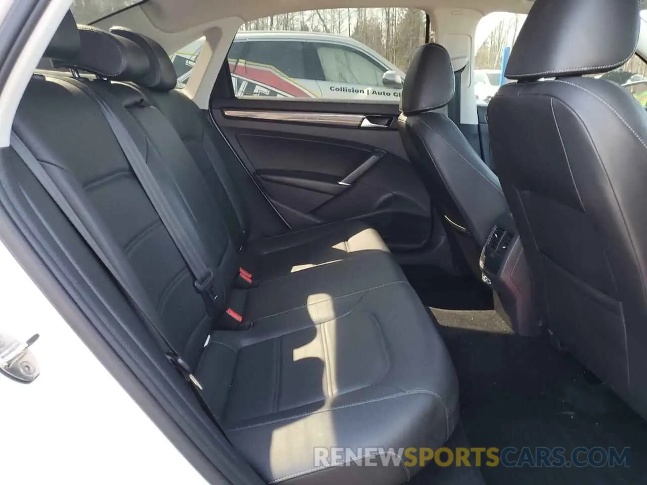 10 Фотография поврежденного автомобиля 1VWUA7A32LC014580 VOLKSWAGEN PASSAT 2020