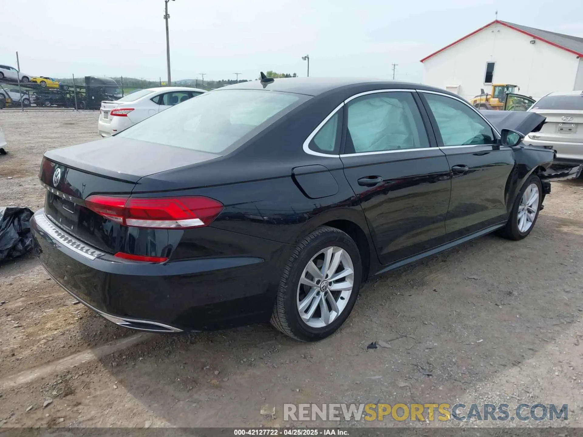 4 Фотография поврежденного автомобиля 1VWWA7A30LC013193 VOLKSWAGEN PASSAT 2020