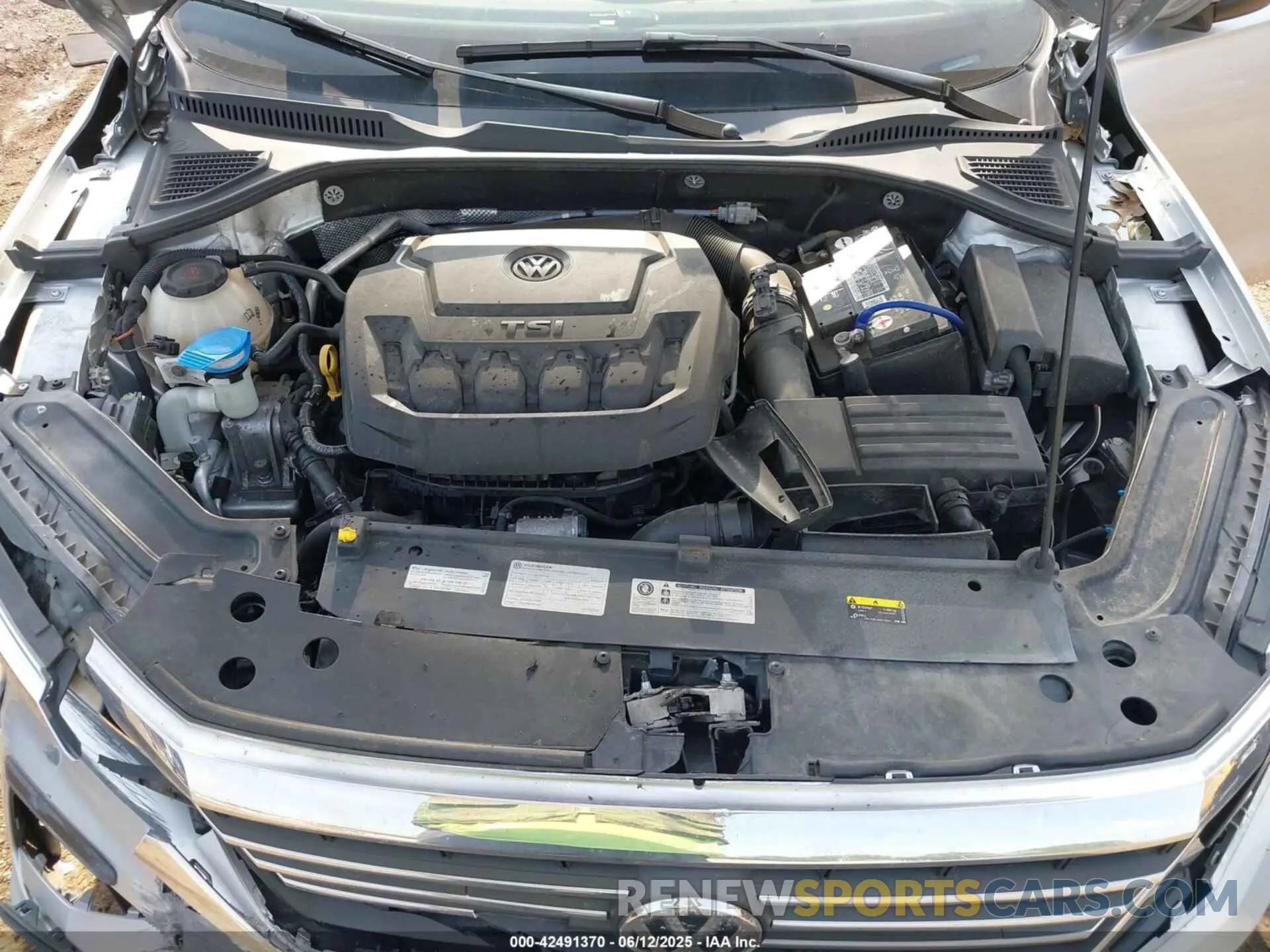 10 Фотография поврежденного автомобиля 1VWWA7A32LC012403 VOLKSWAGEN PASSAT 2020