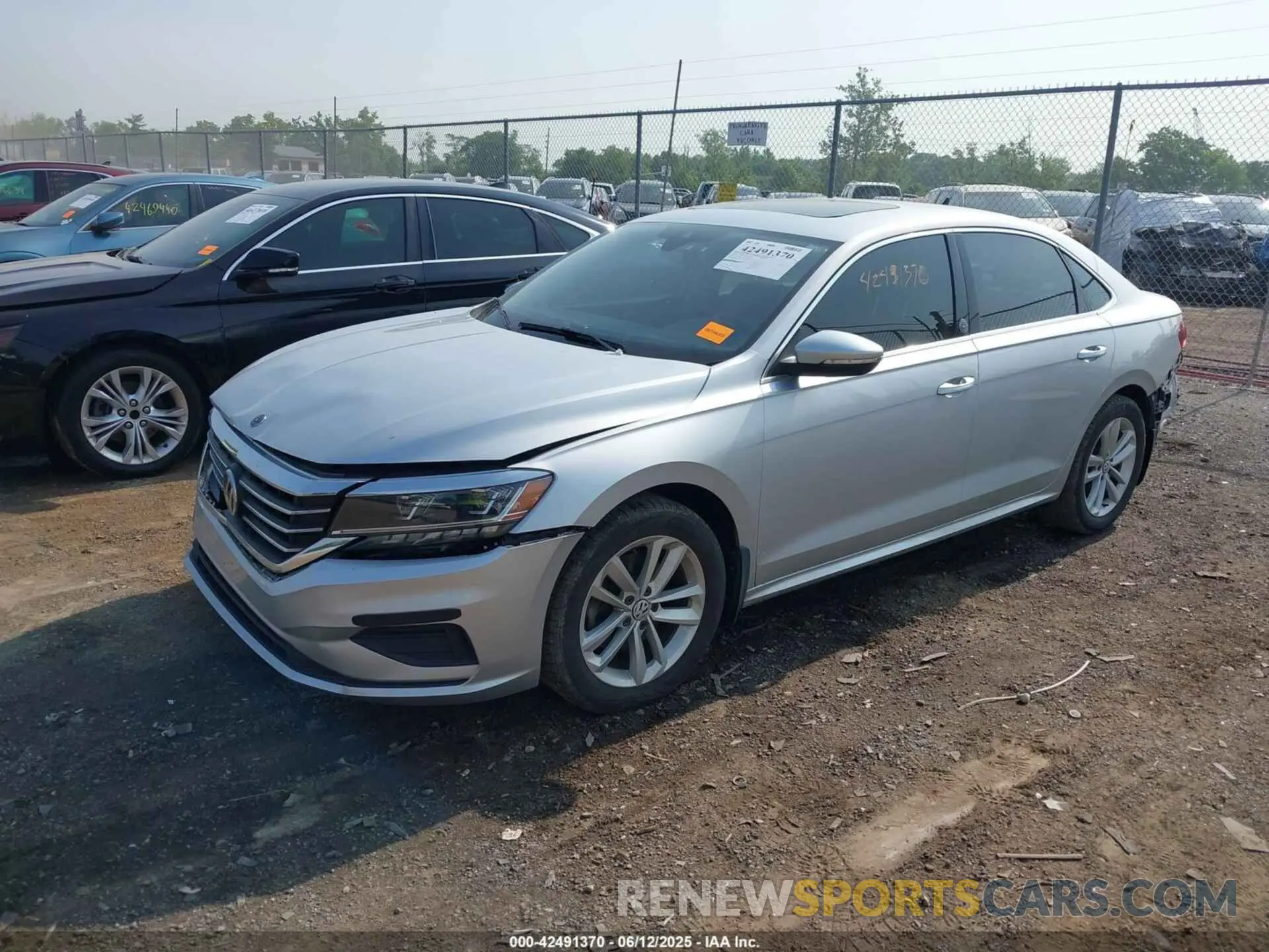 2 Фотография поврежденного автомобиля 1VWWA7A32LC012403 VOLKSWAGEN PASSAT 2020